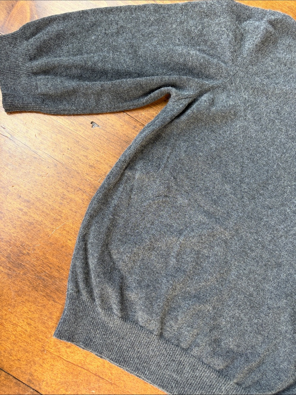 Saks Fifth Avenue Gray Cashmere Turtleneck Sweater Sz XL - Picture 3 of 12